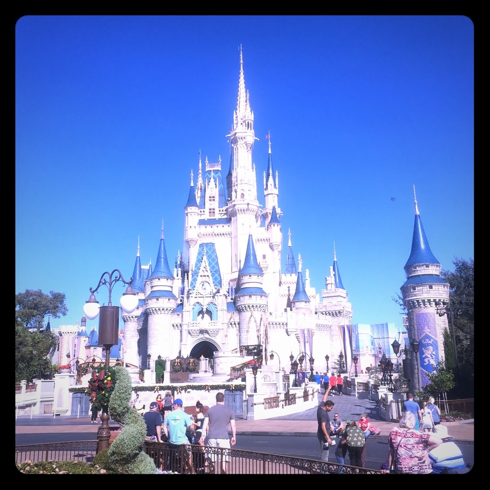 Hi I’m Jami and I’m a shopaholic